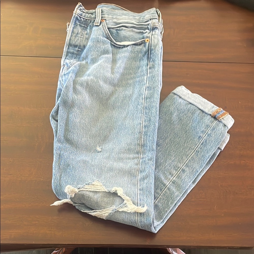 Levi’s Light Blue Distressed Jeans